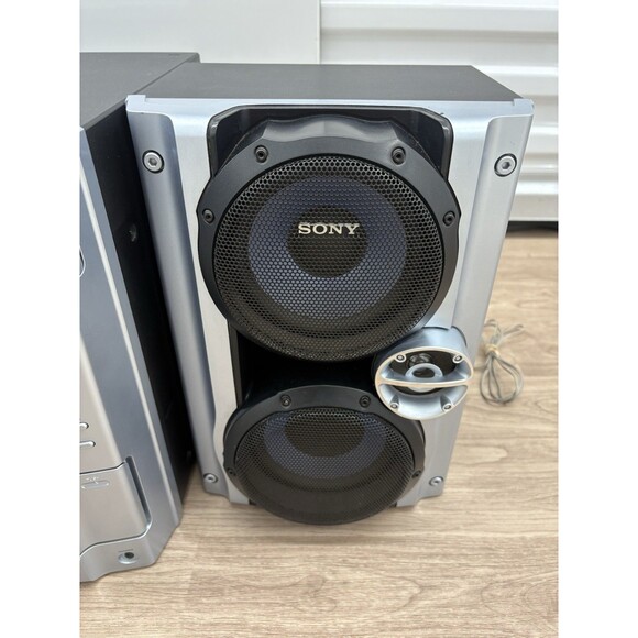 Sony MHC-GX250 Mini Hi-Fi Component Shelf Stereo System Radio CD Player Cassette - Picture 15 of 16